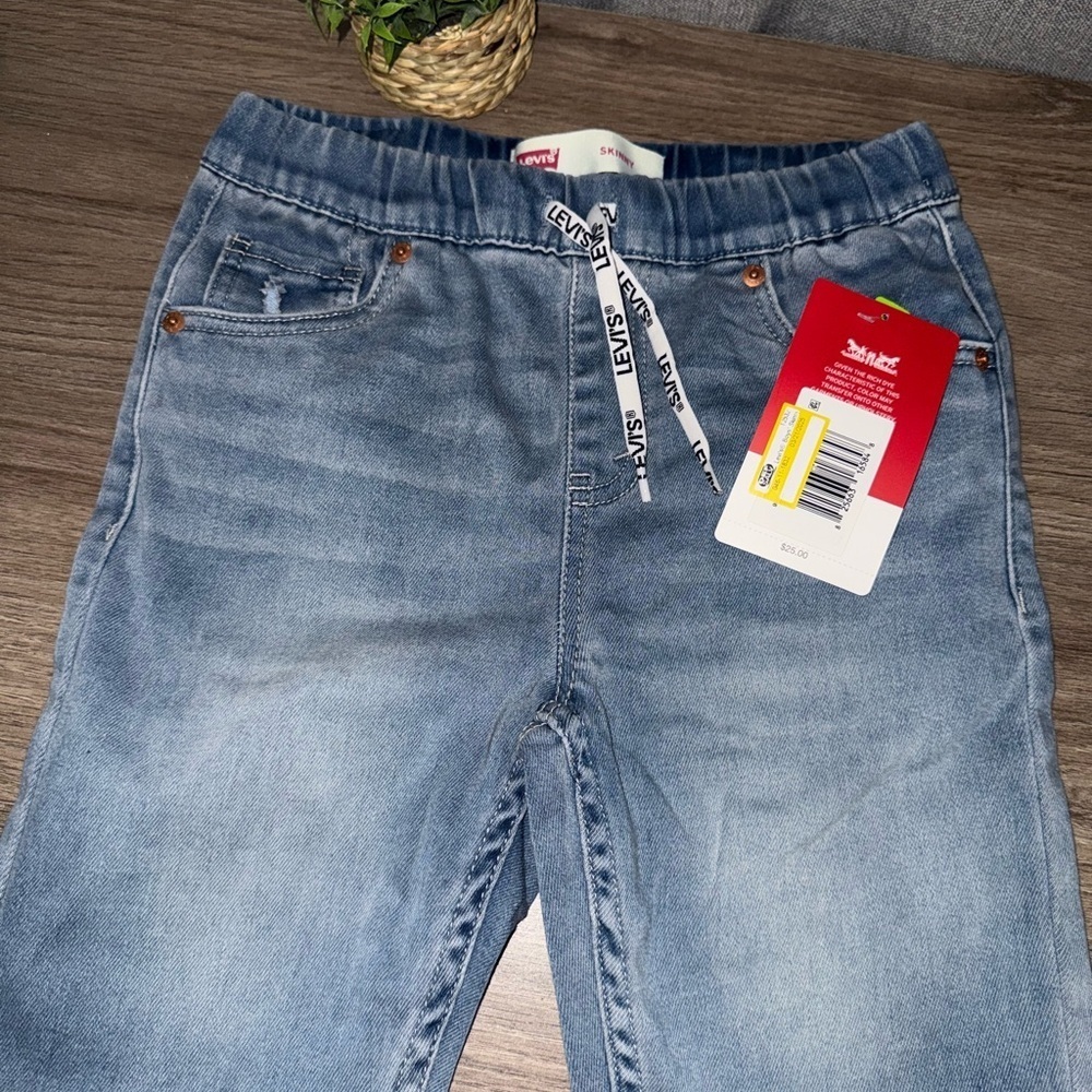 Levi's boys